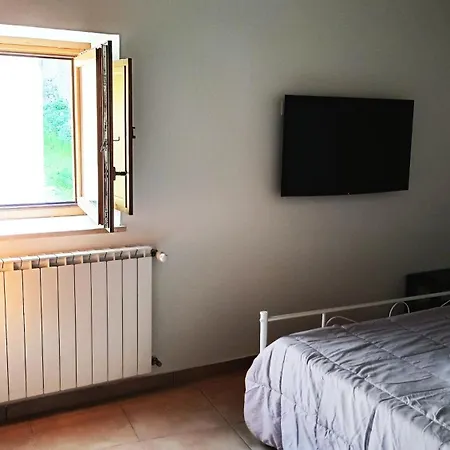 Coffee&tea House Casetta Tipica A 5min Dal Centro Storico * Л'Акуила