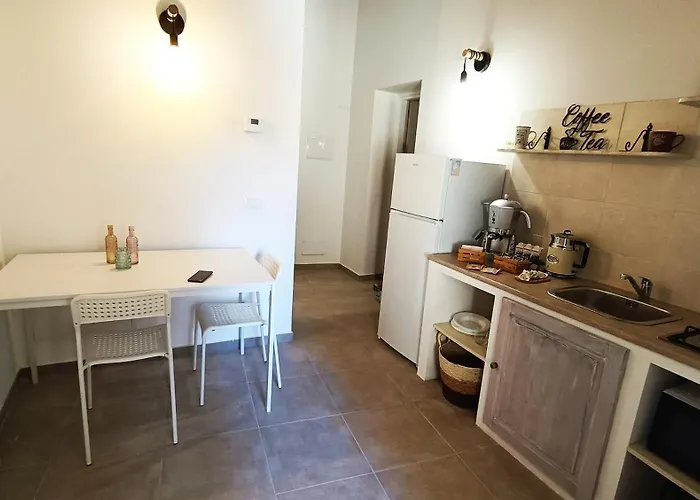 Vakantiehuis Coffee&tea House Casetta Tipica A 5min Dal Centro Storico *